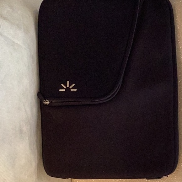 Case logic PLS -14 black neoprene laptop sleeve - Picture 3 of 4